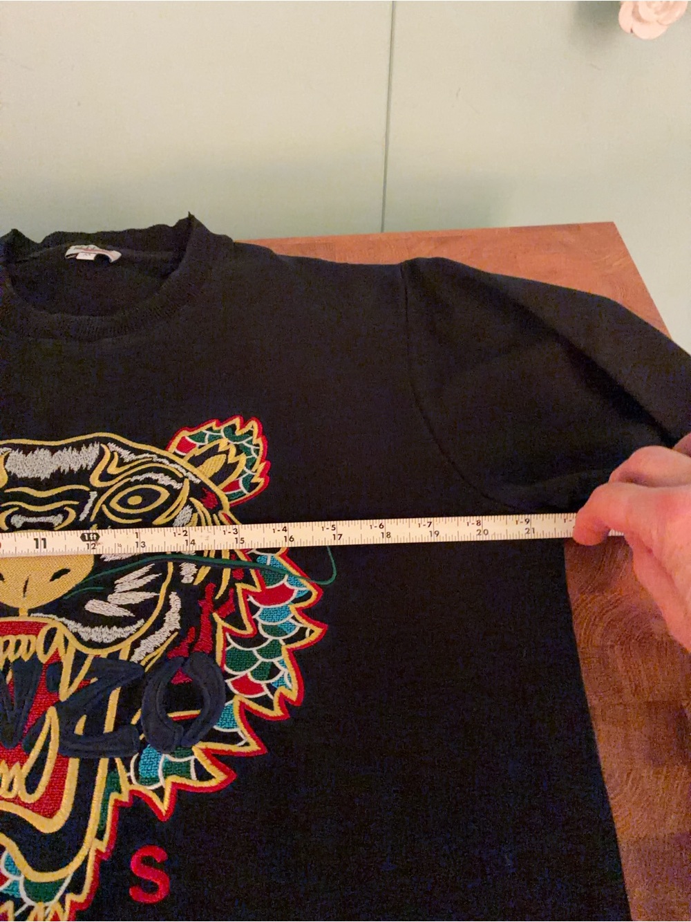 Kenzo Black Sweatshirt with Multicolor Embroidered Tiger - Picture 3 of 6